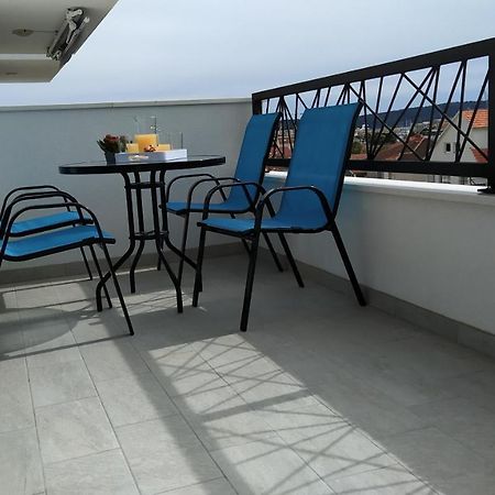 Urban Apartment Vukic โตรกีร์ ภายนอก รูปภาพ