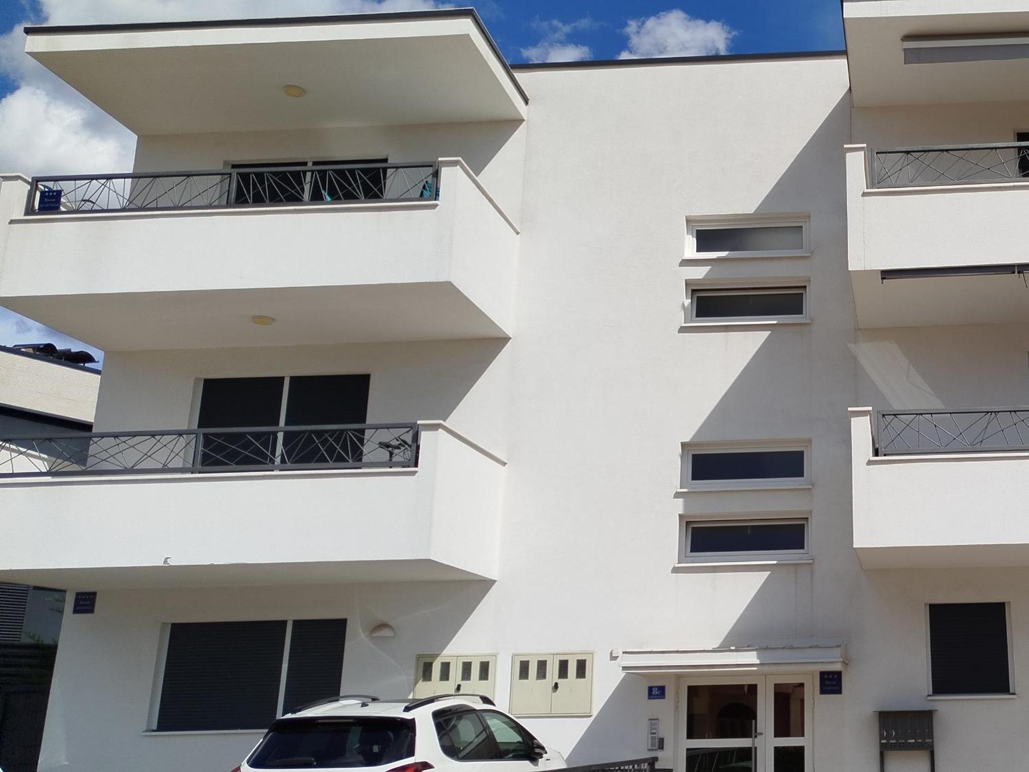 Urban Apartment Vukic โตรกีร์ ภายนอก รูปภาพ